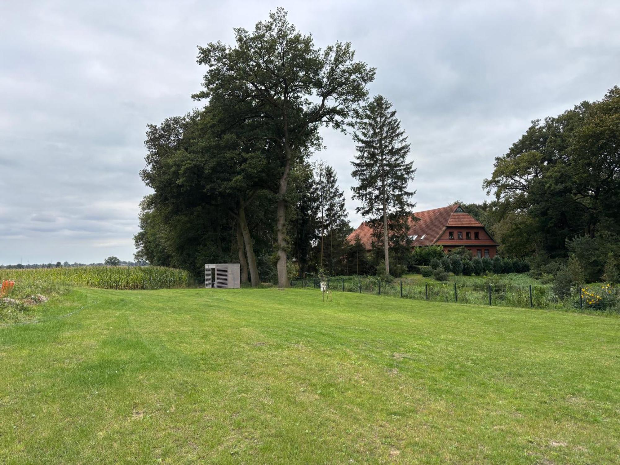 Niedersaechsisches Hallenhaus Im Modernen Gewand Лилиенталь Экстерьер фото